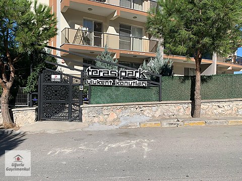 UĞURLU GAYRİMENKUL'DEN TERAS EVLERİN'DE SATILIK...