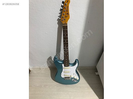 İkinci El ve Sıfır Alışveriş / Müzik / Müzik Aletleri / Telli Çalgılar / Gitar / Elektro