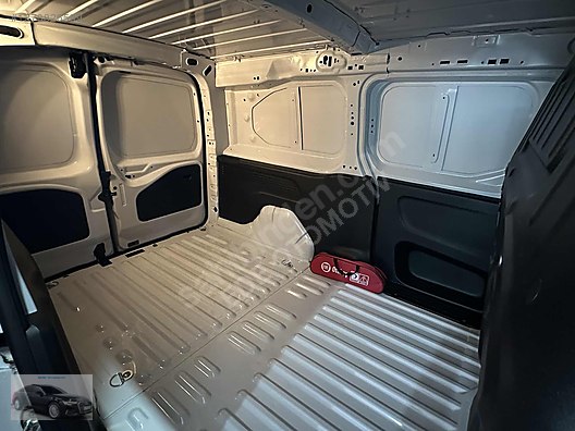 Vasıta / Minivan & Panelvan / Fiat / Doblo Cargo / 1.5 BlueHDi Maxi