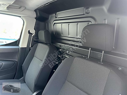 Vasıta / Minivan & Panelvan / Fiat / Doblo Cargo / 1.5 BlueHDi Maxi