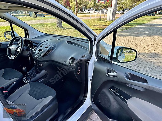 Vasıta / Minivan & Panelvan / Ford / Tourneo Courier / 1.5 TDCi Delux