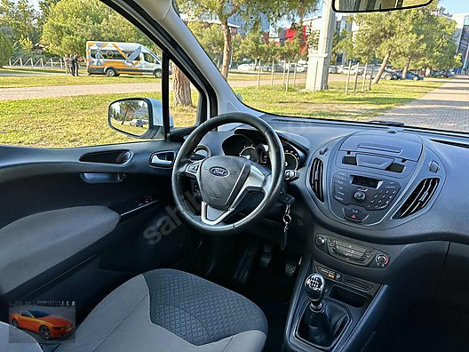Vasıta / Minivan & Panelvan / Ford / Tourneo Courier / 1.5 TDCi Delux