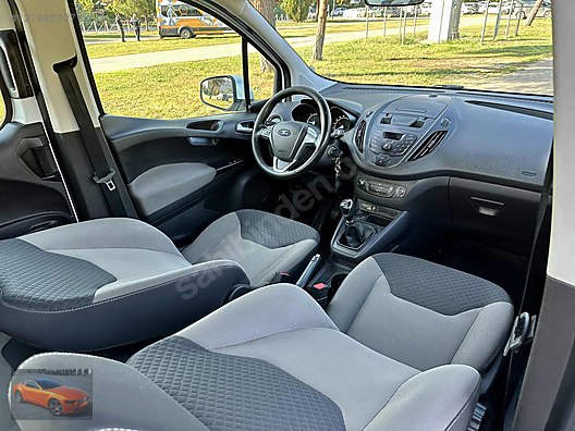 Vasıta / Minivan & Panelvan / Ford / Tourneo Courier / 1.5 TDCi Delux