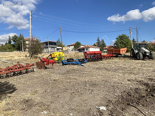 Machinery / Agricultural Machines / Tractors / Lamborghini