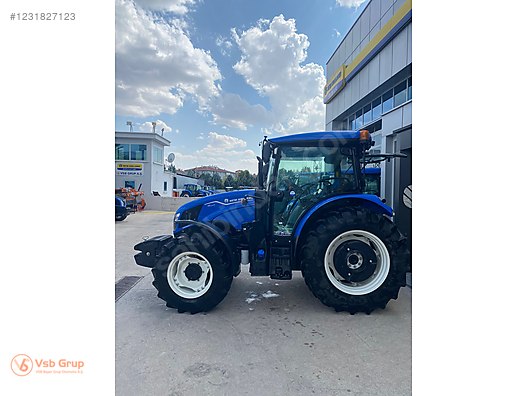 Machinery / Agricultural Machines / Tractors / New Holland / T5.100S 