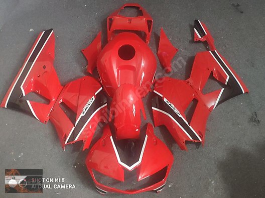 Grenaj Honda Cbr 600 Rr Kirmizi Siyah Grenaj Seti 2013 2018 Sahibinden Comda 880827382