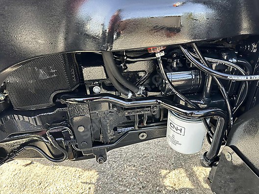 Machinery / Agricultural Machines / Tractors / New Holland / T4.95F