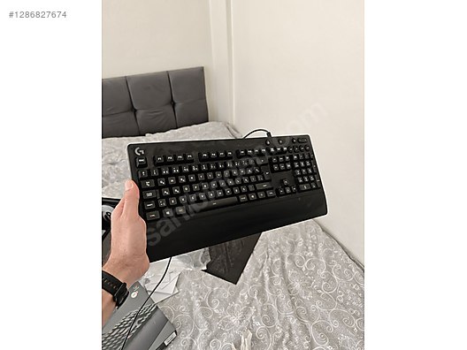 Used & Brand New Items / Gaming & Gamers Exclusive / Gaming Equipment / Gaming Keyboard