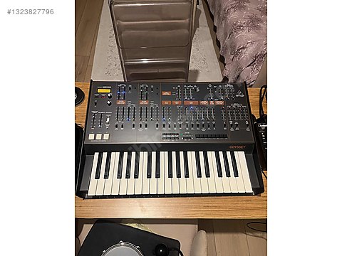 Behringer Odyssey - İkinci El Behringer Synthesizer - 1323827796
