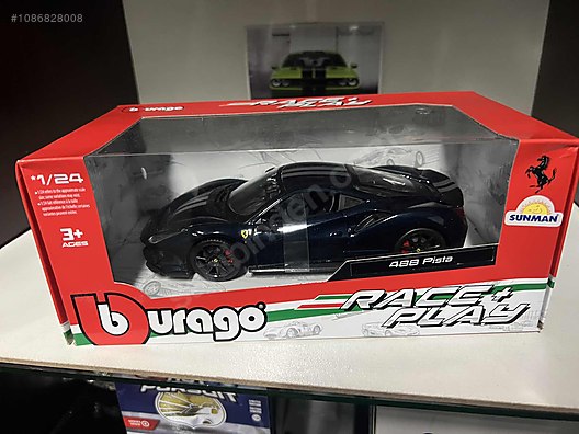 Burago Diecast Model 1:24 Ferrari Araba