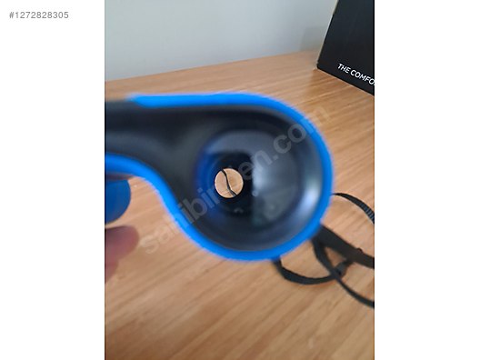 Used & Brand New Items / Cameras & Photographic Equipment / Binoculars