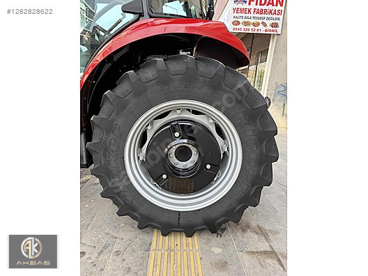 Machinery / Agricultural Machines / Tractors / Case IH / JX100