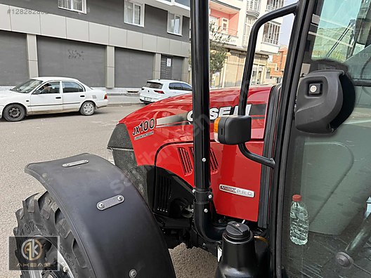 Machinery / Agricultural Machines / Tractors / Case IH / JX100