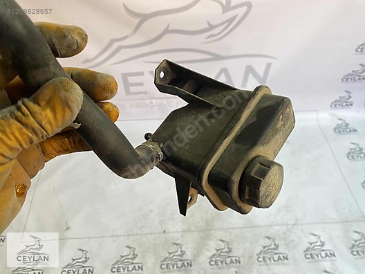 Volvo S40 direksiyon yağ haznesi görseli 4