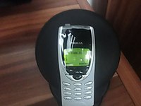Nokia 8210..