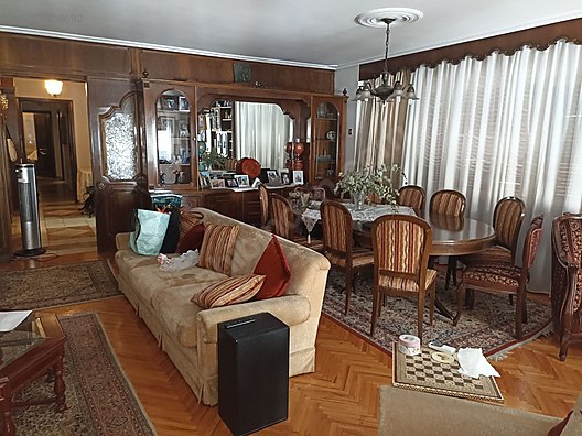 Used & Brand New Items / Antique / Furniture / Dining Room / Antique Tables & Chair