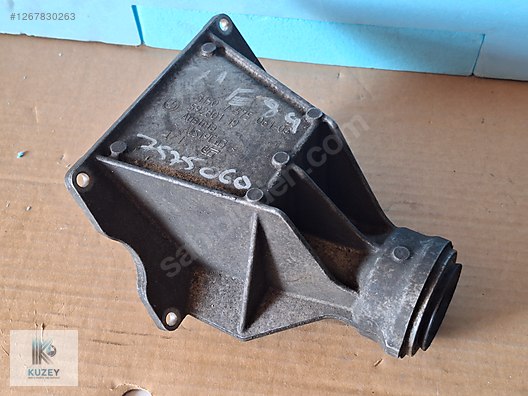 Cars & SUVs / Drivetrain & Steering Wheel / 31507575060 BMW E90