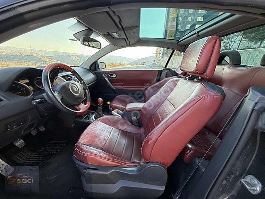 Vasıta / Otomobil / Renault / Megane / 2.0 CC / Privilege
