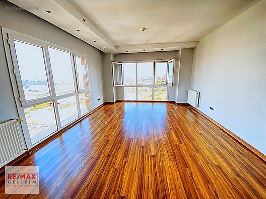 ESENYURT, GÜLPARK YAŞAM'DA SATILIK OTURUMA HAZIR 2+1 DAİRE