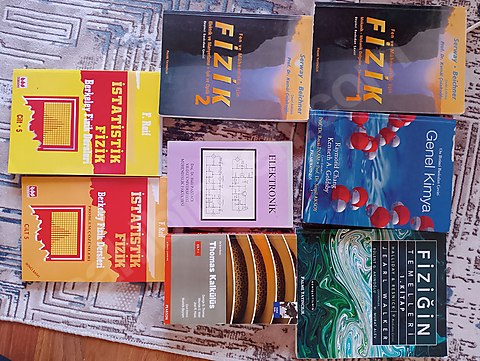 Mühendislik ve Fizik öğrencileri için kaynak kitap