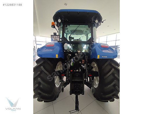 Machinery / Agricultural Machines / Tractors / New Holland / TR5.100