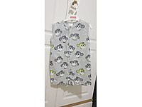 6-9ay bebek yazlık tulum.Hiç giyilmedi.Pamuk kumaş geniş rahat .