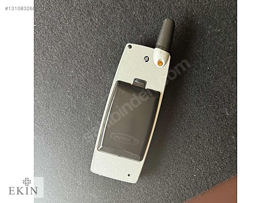 51 - 100 MB Gümüş Sony Ericsson R520m Cep Telefonu - 1310832684