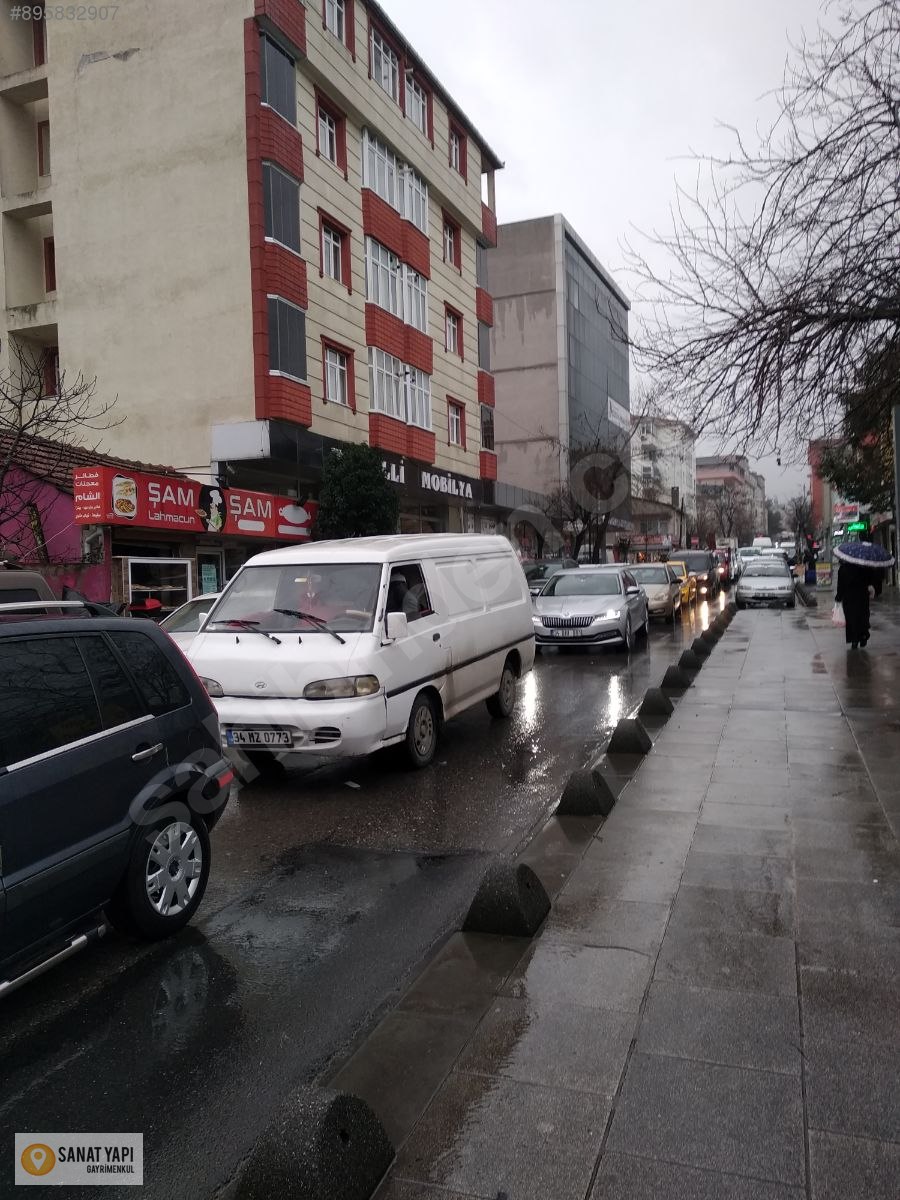 SULTANBEYLİ MERKEŽ Ziya Ülhak cad. 834m2 Tapulu Arsa Müstakil Ev