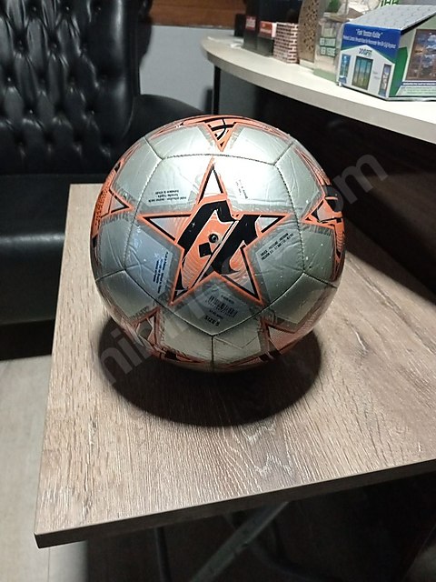 şampiyonlar ligi topu