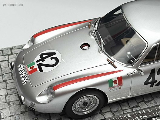 Minichamps Diecast Model 1:18 Porsche Araba - 1308833283