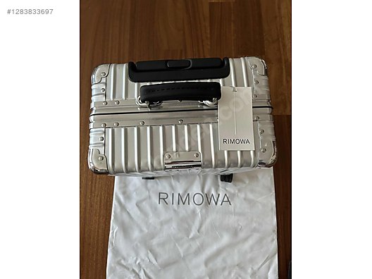 Used & Brand New Items / Clothing & Accessories / Suitcases & Luggage / Single