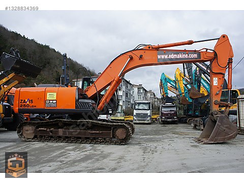 ED MAKİNE'den 2016 HITACHI ZX 250 LCH-5A **8.450 SAATTE
