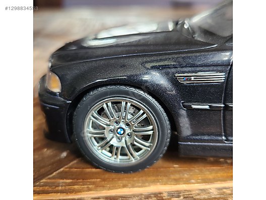 Autoart Diecast Model 1:18 BMW Araba - 1298834553