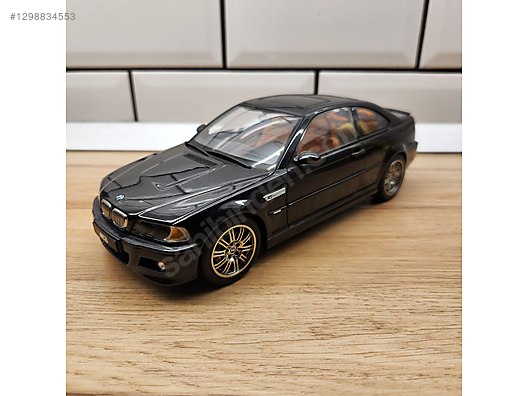 Autoart Diecast Model 1:18 BMW Araba - 1298834553