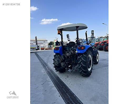 Machinery / Agricultural Machines / Tractors / New Holland / T4.60S