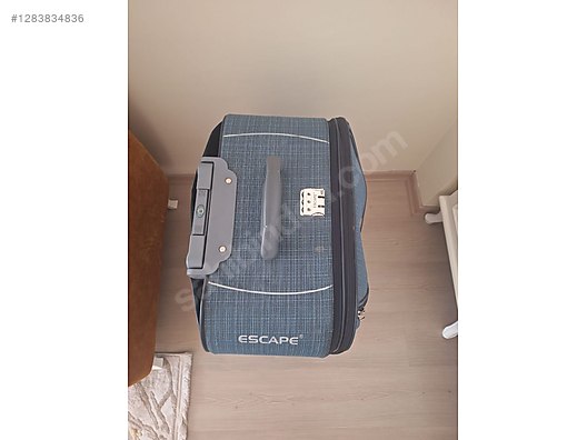 Used & Brand New Items / Clothing & Accessories / Suitcases & Luggage / Single