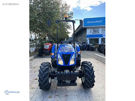 Machinery / Agricultural Machines / Tractors / New Holland / TD4.78B