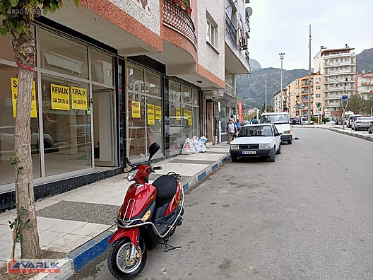 Varlik Emlak Tan Izmir Yoluna Yakin Cadde Ustu Kose Satilik Dukk Sahibinden Comda 890835959