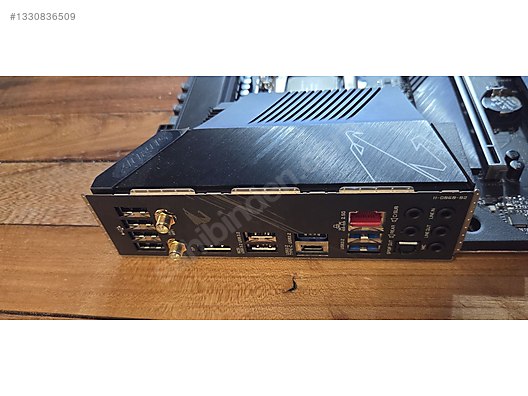 GIGABYTE Z590 AORUS ELITE AX ANAKART + INTEL I9 10850K CPU İŞLEM