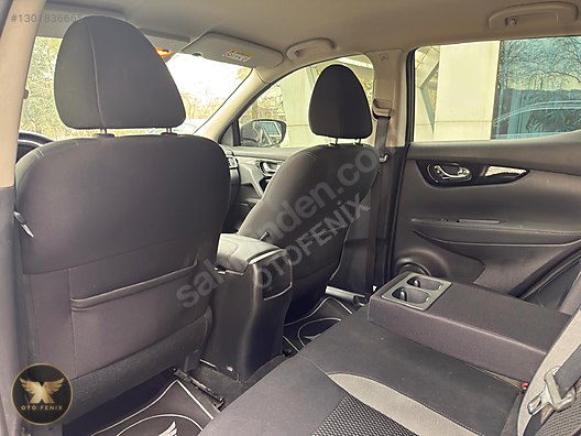 OTOFENİX 2020 NISSAN QASHQAI 180.000KM