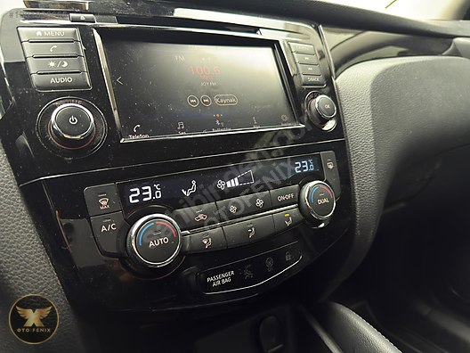 OTOFENİX 2020 NISSAN QASHQAI 180.000KM