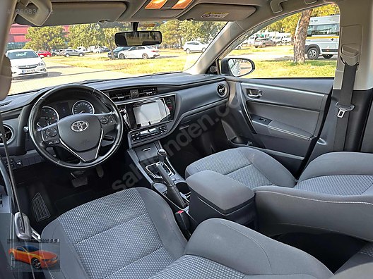 Vasıta / Otomobil / Toyota / Corolla / 1.4 D-4D / Touch