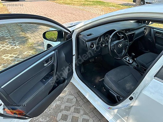 Vasıta / Otomobil / Toyota / Corolla / 1.4 D-4D / Touch