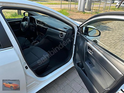 Vasıta / Otomobil / Toyota / Corolla / 1.4 D-4D / Touch