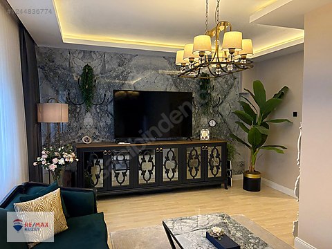 İLKADIM 56'LARDA İSKANLI İÇİ YENİLENMİŞ SATILIK LÜX 3+1 DAİRE