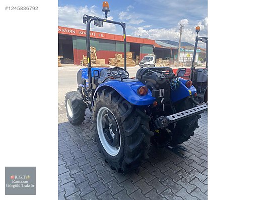 Machinery / Agricultural Machines / Tractors / New Holland / T3.75F