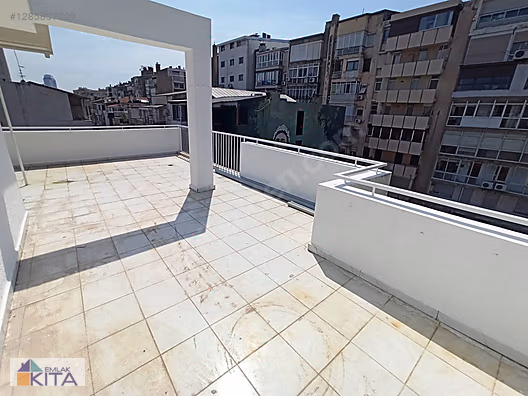 KITA'DAN ALSANCAK'TA KİRALIK TERASLI BAKIMLI KONUT #1285837729
