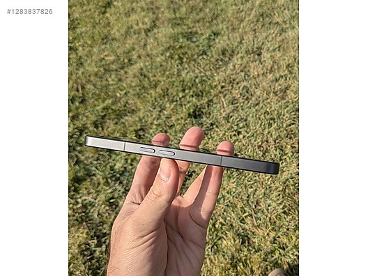 Used & Brand New Items / Cell Phones & Accessories / Cell Phones / Nothing / Phone (3)