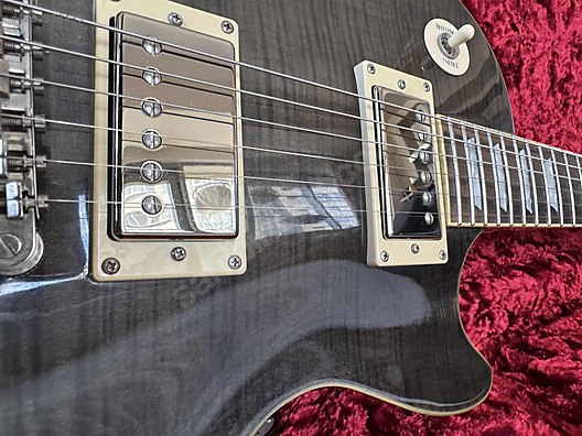 İkinci El ve Sıfır Alışveriş / Müzik / Müzik Aletleri / Telli Çalgılar / Gitar / Elektro