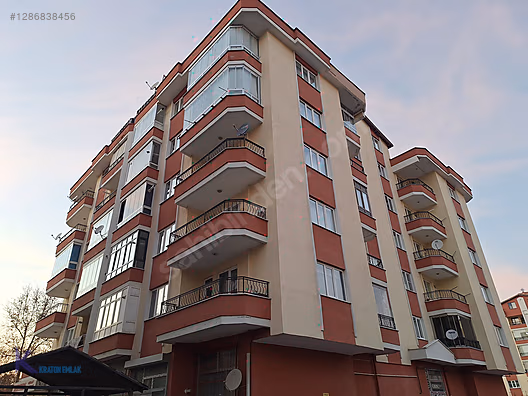 FETİH CADDESİNDE BAKIMLI ARA KAT 3+1 SATILIK DAİRE #1286838456